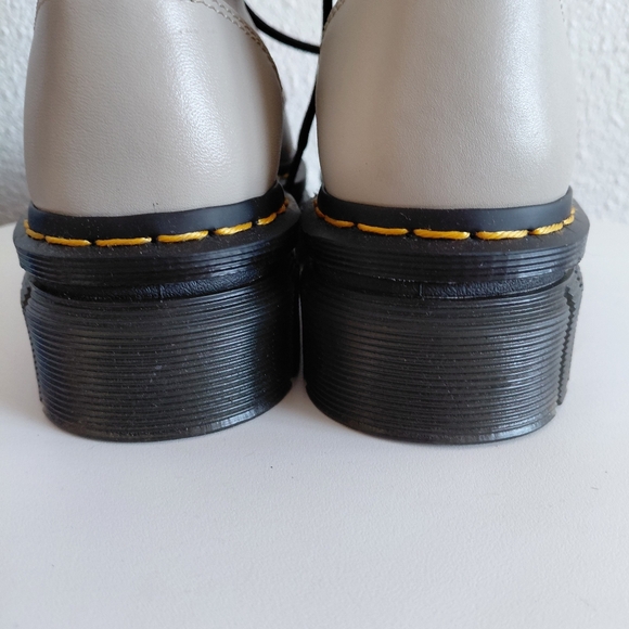 DR. MARTENS Gray Nappa Leather Audrick 8-Eye Platform Laced Boots. - Picture 7 of 16